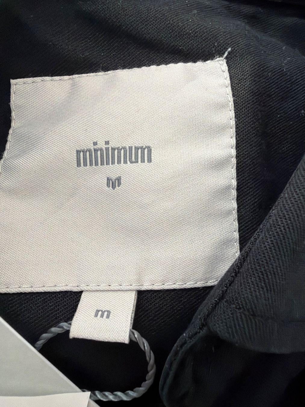 Camicie: Marke Minimum Denmark Walther Hemd schwarz neu Grösse S – Nuovo e nell'imballaggio originale da Nussbaumen AG venduto da normajeanbaker 5