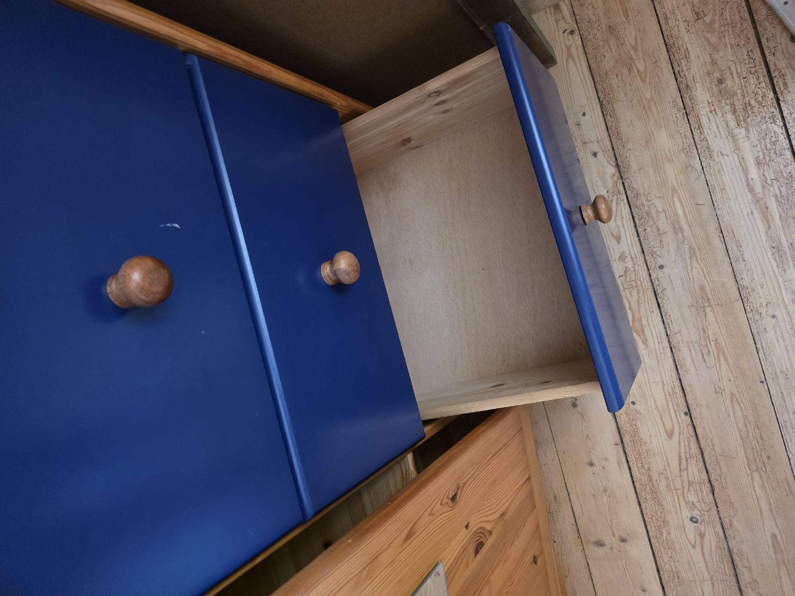 Schränke: Schrank massiv – Gebraucht aus Adlikon von Clara28 5