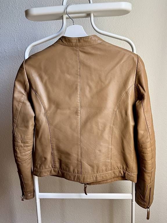 Giacche: Lederjacke beige, Grösse 36, Cortefiel – Usato da Biel/Bienne venduto da l.v.ds 1