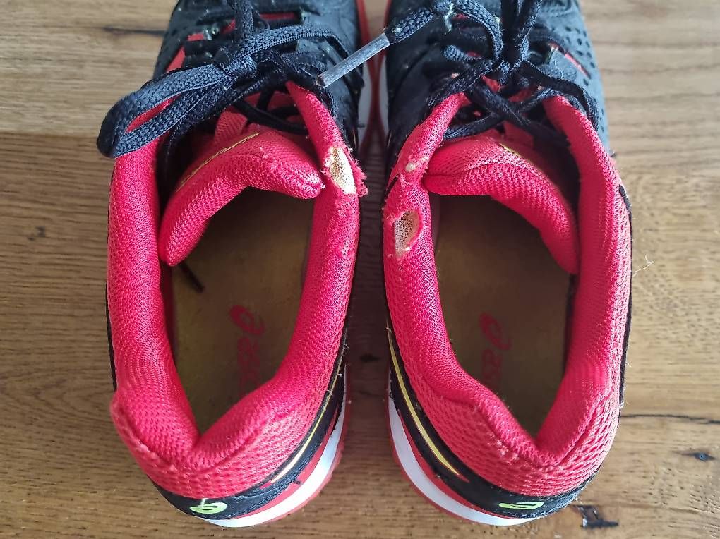 Asics Chaussures hommes: Tennisschuhe Asics Gr.37 – D'occasion à Brütten par gupi1717 4