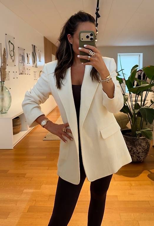 Chloé Jacken: CHLOE BLAZER CREME – Neu (gemäss Beschreibung) aus Schwyz von bofb