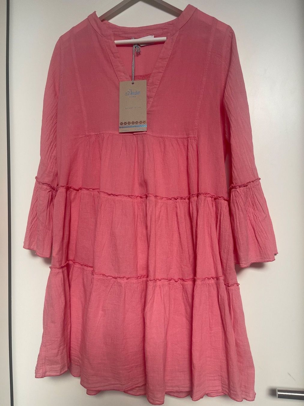 Devotion Kleider: NEU: Verspieltes Sommerkleid von Devotion – Neu und originalverpackt aus Sachseln von Guguiseli