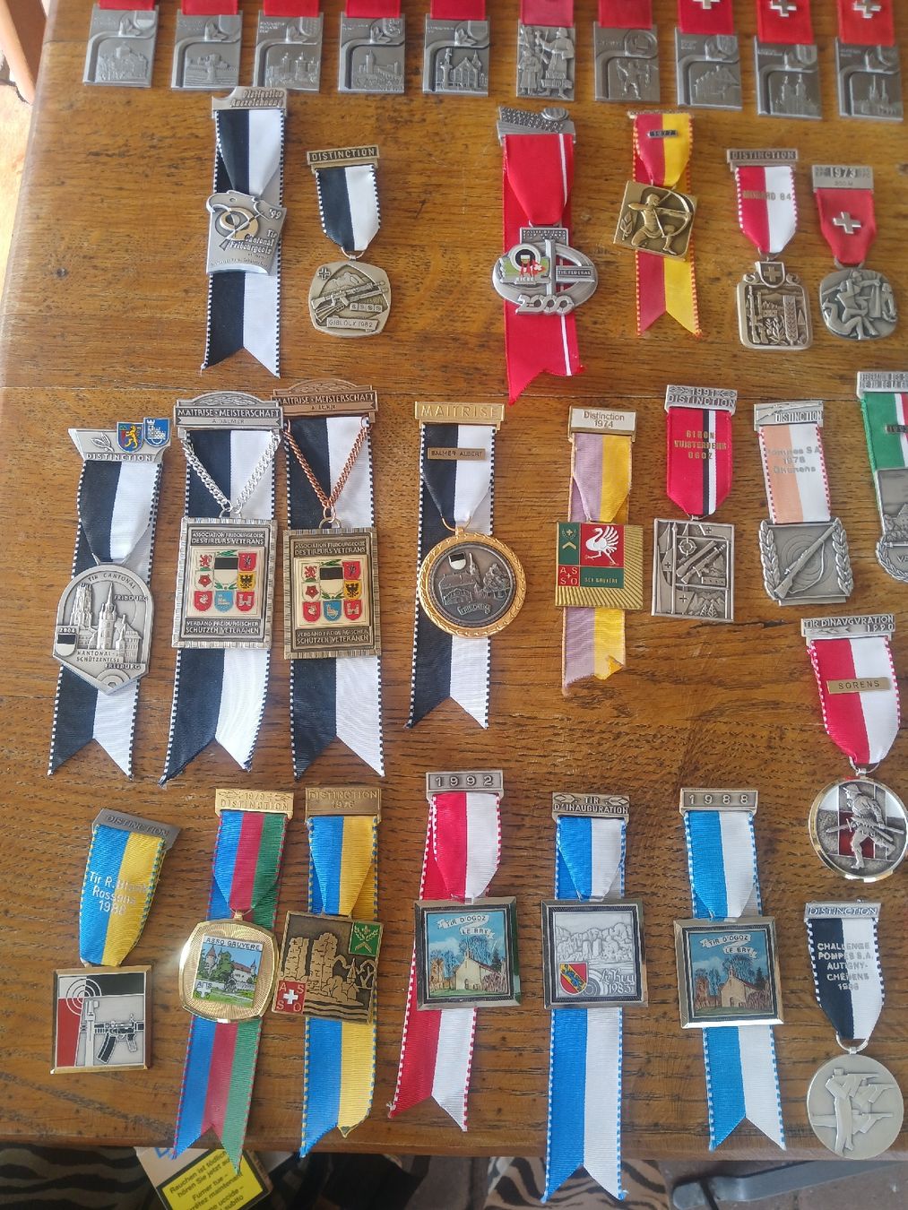 Medaglie: Collection de  94 médailles de tir – Usato da Corcelles-Payerne venduto da evalyne 3