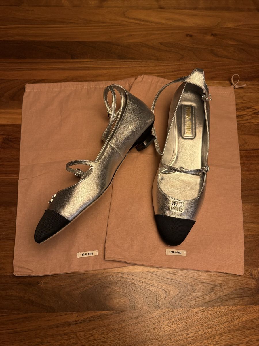 Miu Miu Scarpe da donna: MIU MIU SHOES 39.5 – Usato da Bäch SZ venduto da MEG2018