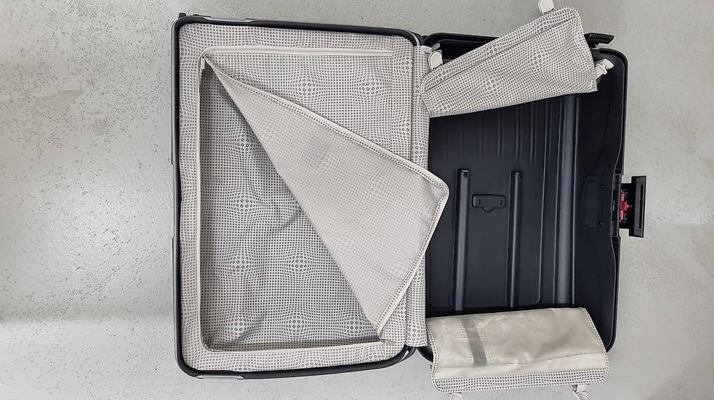 Valigie: Samsonite Hartschalen Koffer – Usato da Sissach venduto da sal_6lsx 2