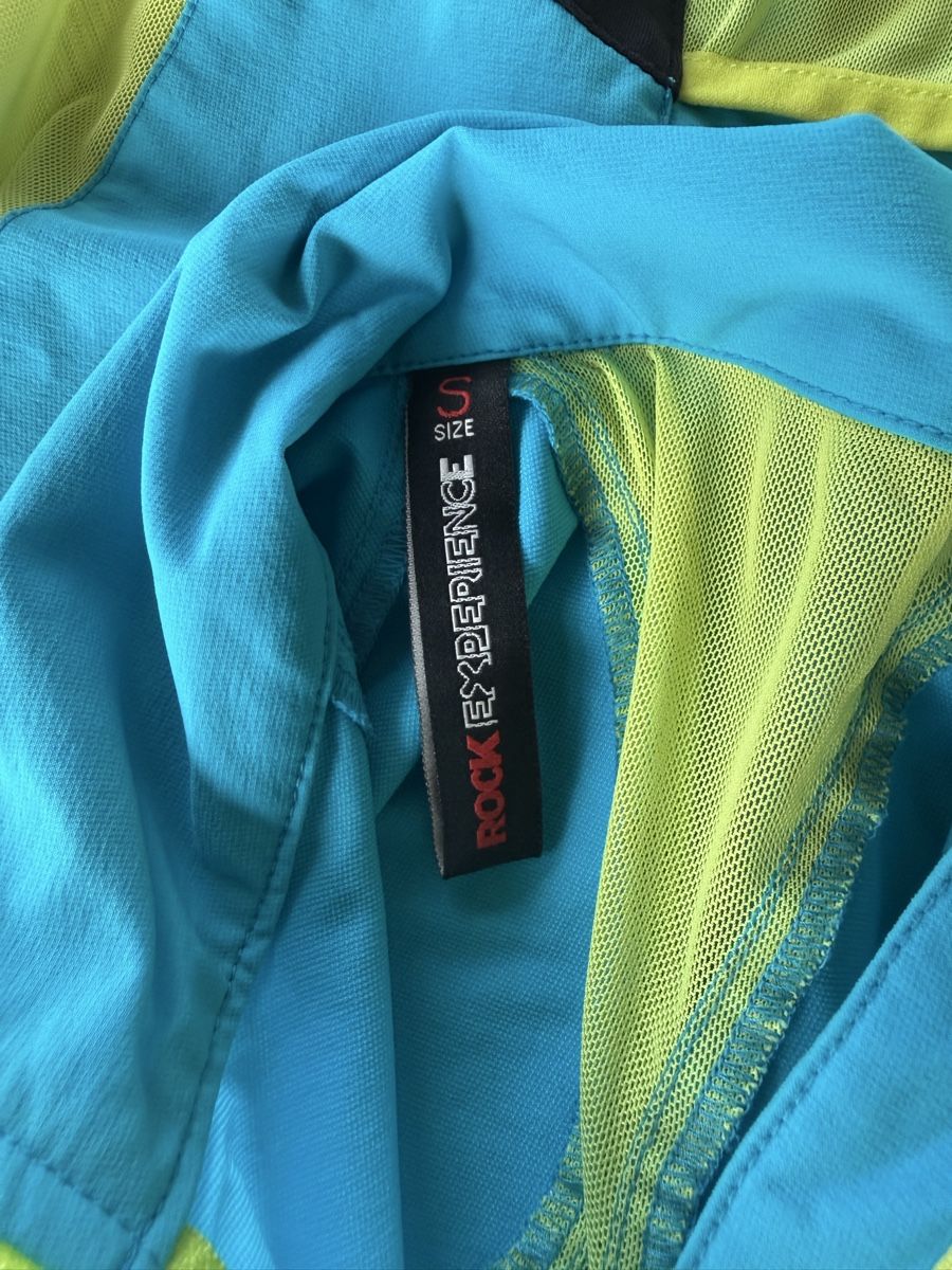 Lotti di vestiti: Rock Experience leichte Jacke und Shirt – Usato da Kreuzlingen venduto da nik_d2fj 4