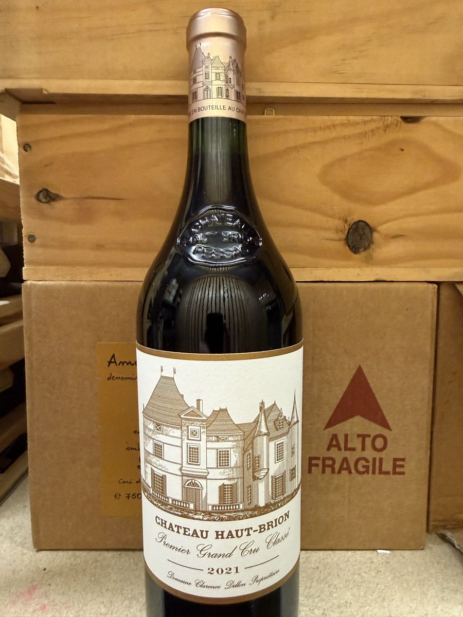 Haut-Brion Vino: Chateau Haut-Brion 2021 – Nuovo e nell'imballaggio originale da Troinex venduto da Airain