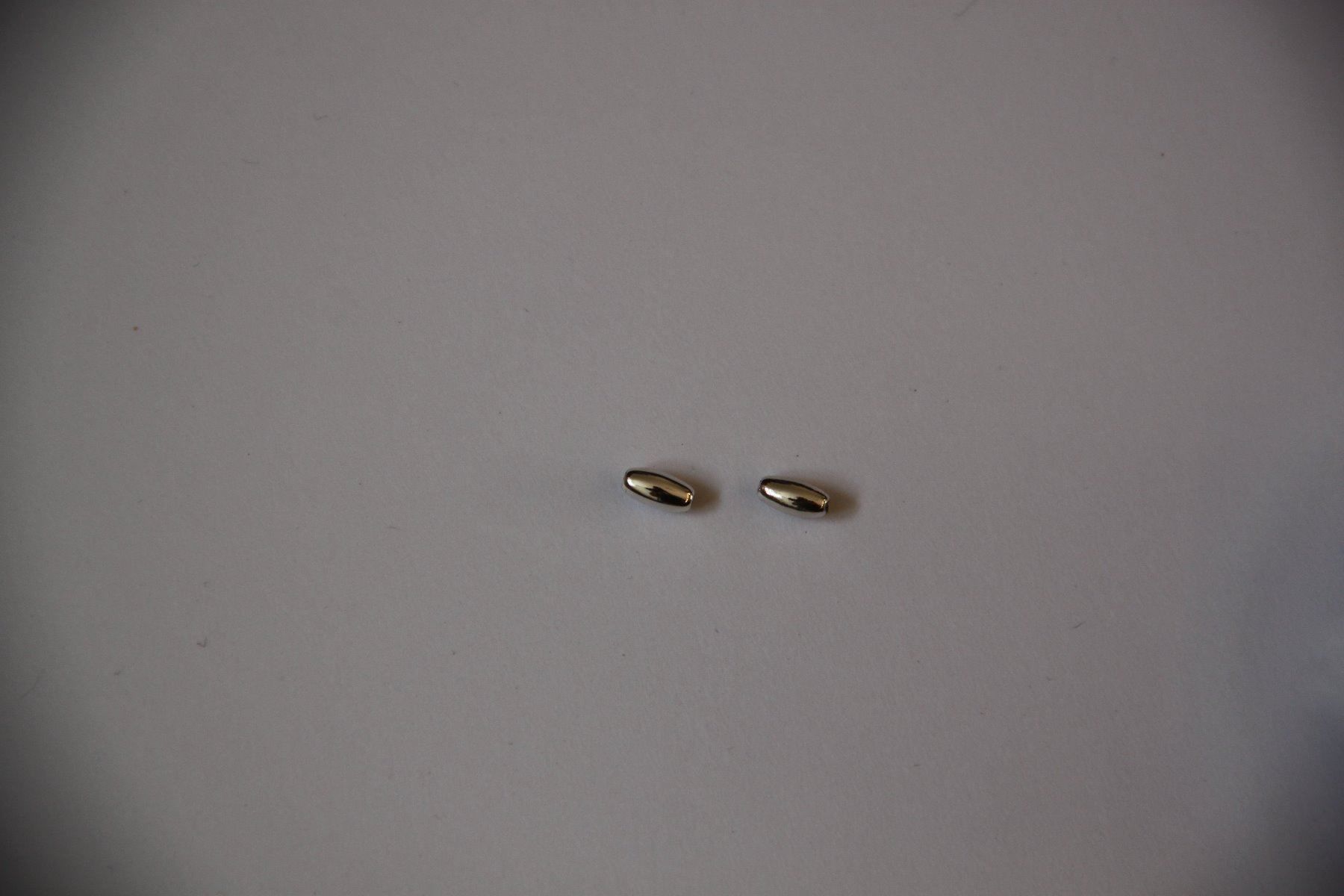 Perle (finte): ca. 280 Perlen silber 6x3 mm – Usato da Walterswil SO venduto da Jerry_maus 1
