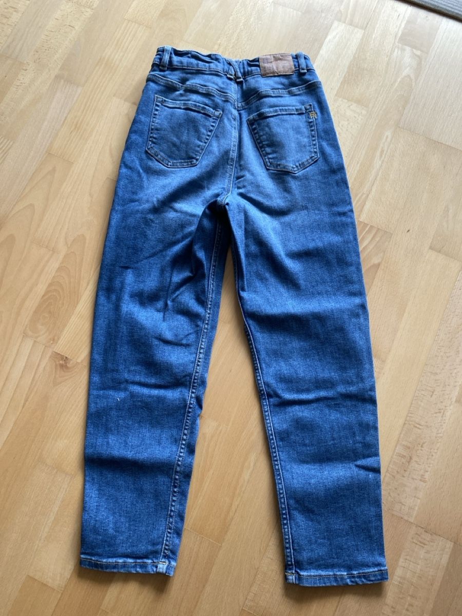 Pantaloni: Jeans Gr. 146 – Usato da Illnau venduto da Dodo115 2