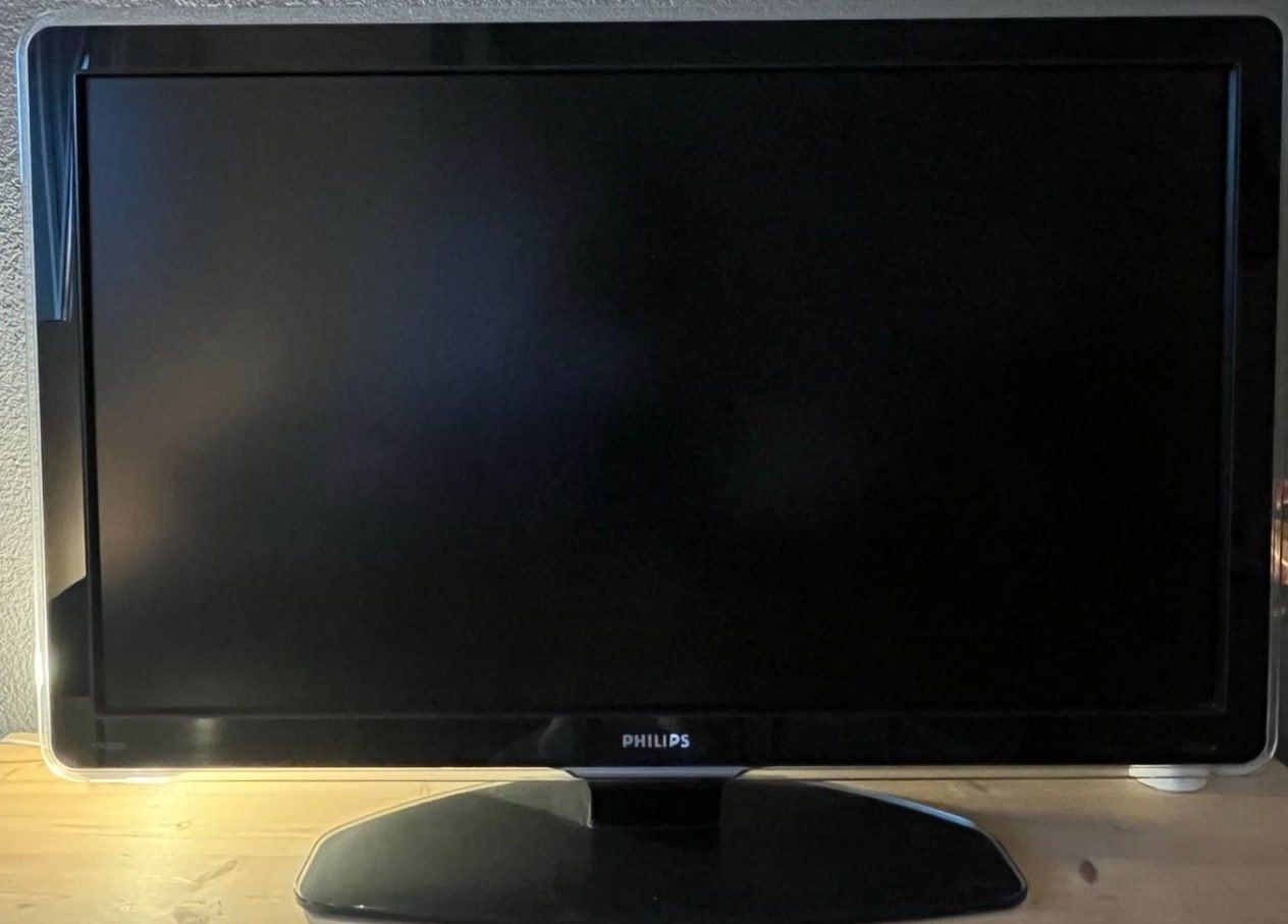 Philips Fernseher: Philips Ambilight 47" (120 cm) – Gebraucht aus Dübendorf von jor_7hs2 1