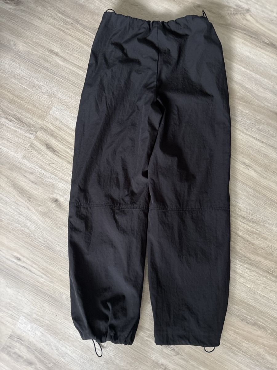 Shein Pantaloni: Shein Pantalon noir taille S – Nuovo (secondo la descrizione) da Delémont venduto da Ma_LoU.01 1