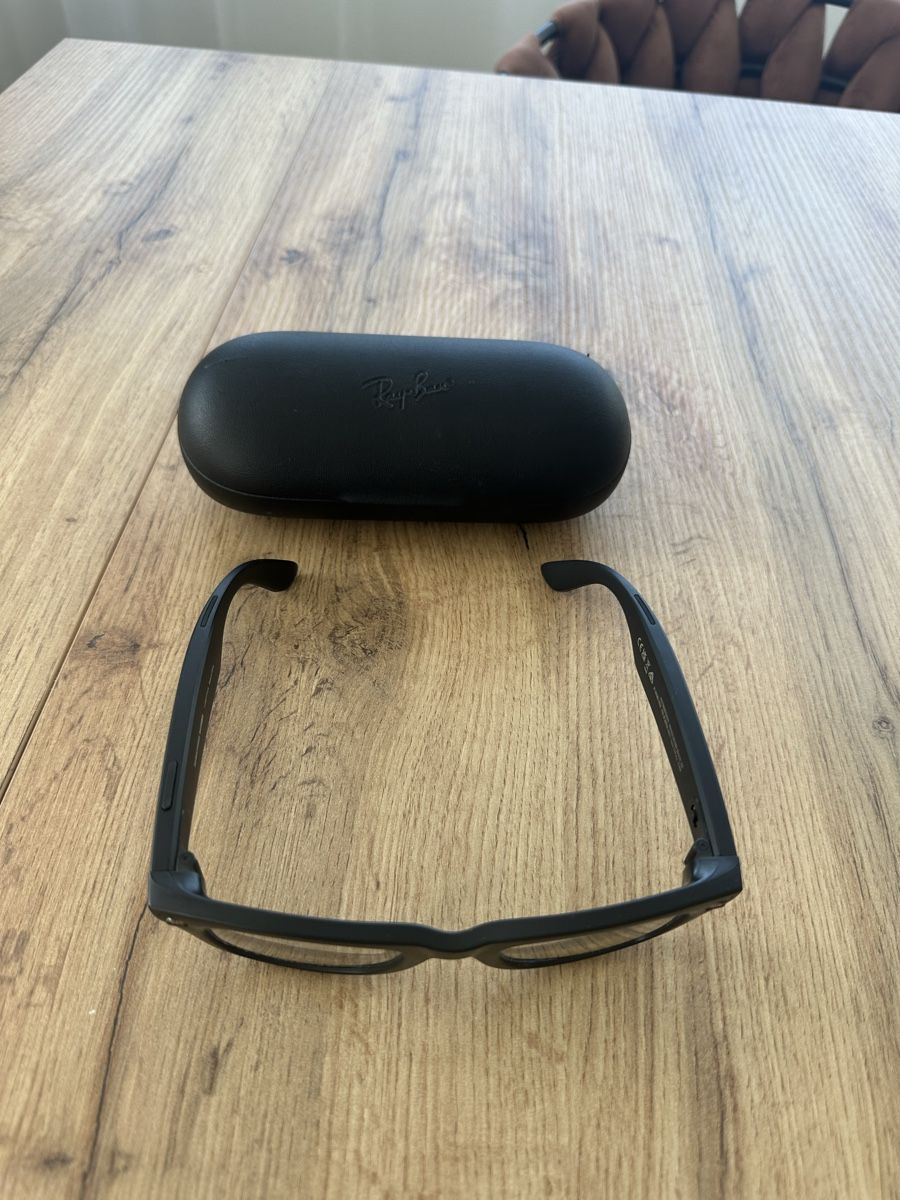 Occhiali & Lenti: Ray-Ban Meta Smart Glasses Wayfarer – Nuovo (secondo la descrizione) da Hünenberg See venduto da misterblee 3