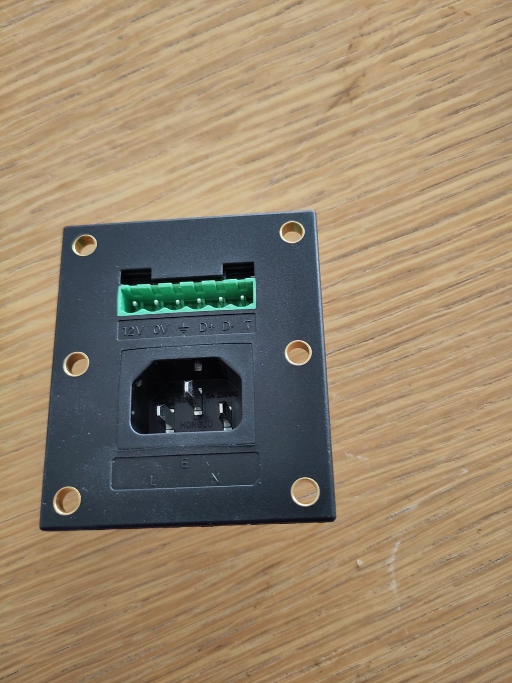 Componenti elettronici: Dantherm Verbindung CP:IEC – Usato da Cham venduto da QS-Service 2
