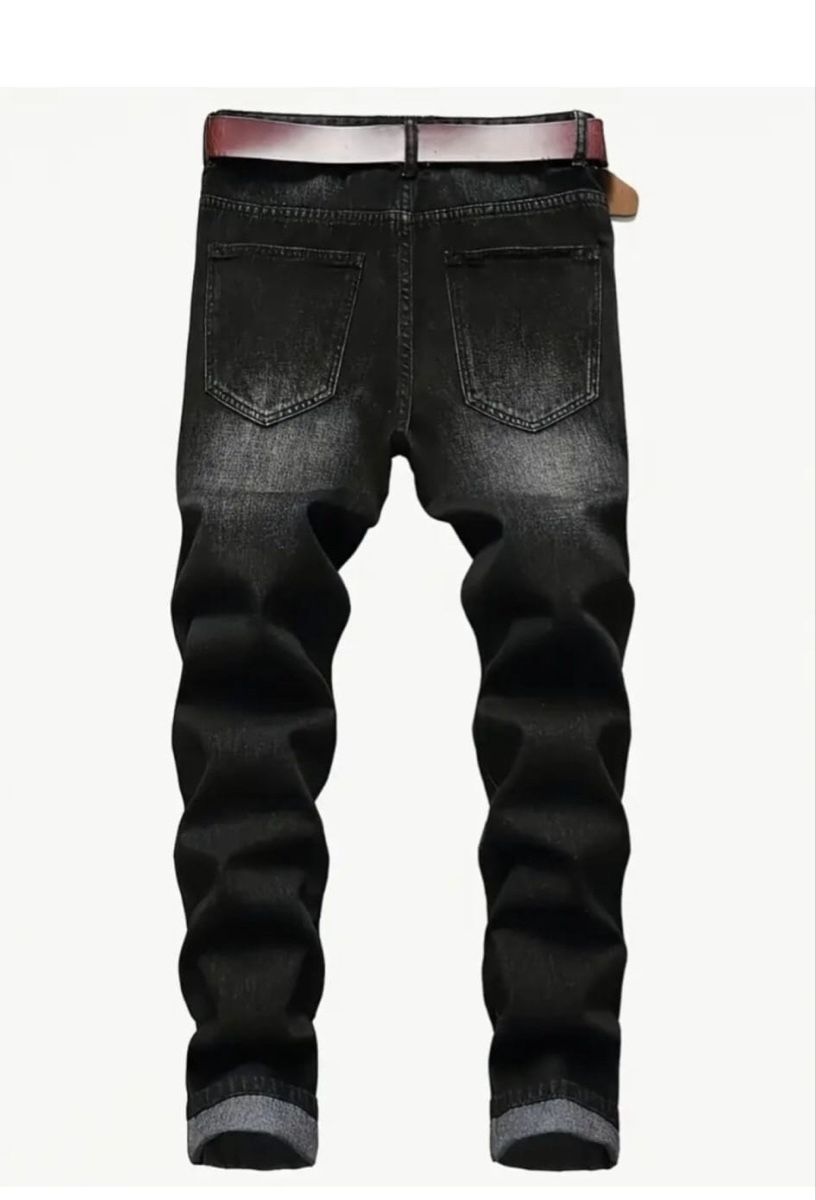 Jeans: Herren Jeans Schwarz – D'occasion à Wetzikon ZH par eli_kg9j 1