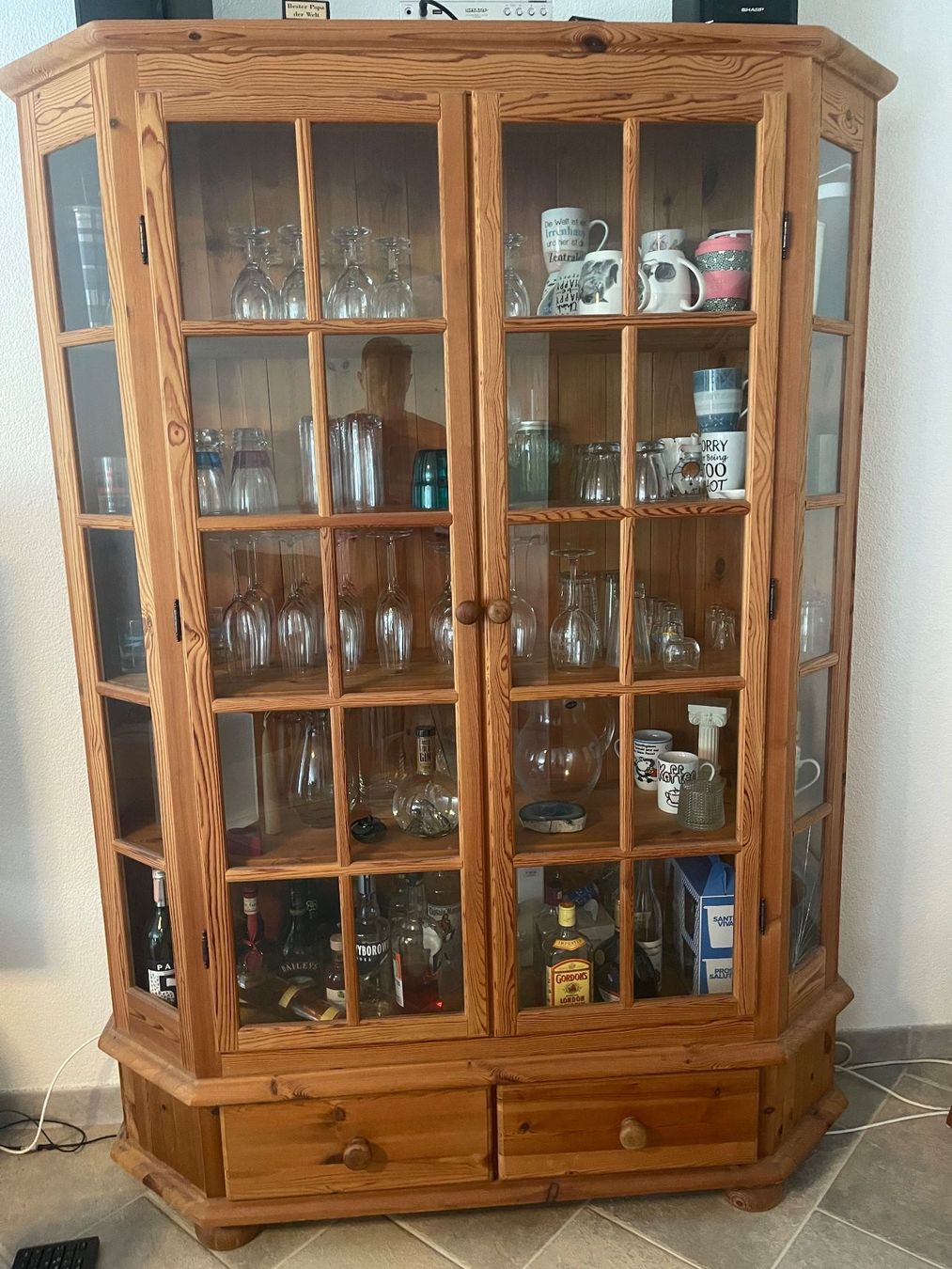 Vetrine: Glasvitrine Massivholz – Usato da Rafz venduto da cloudflight15