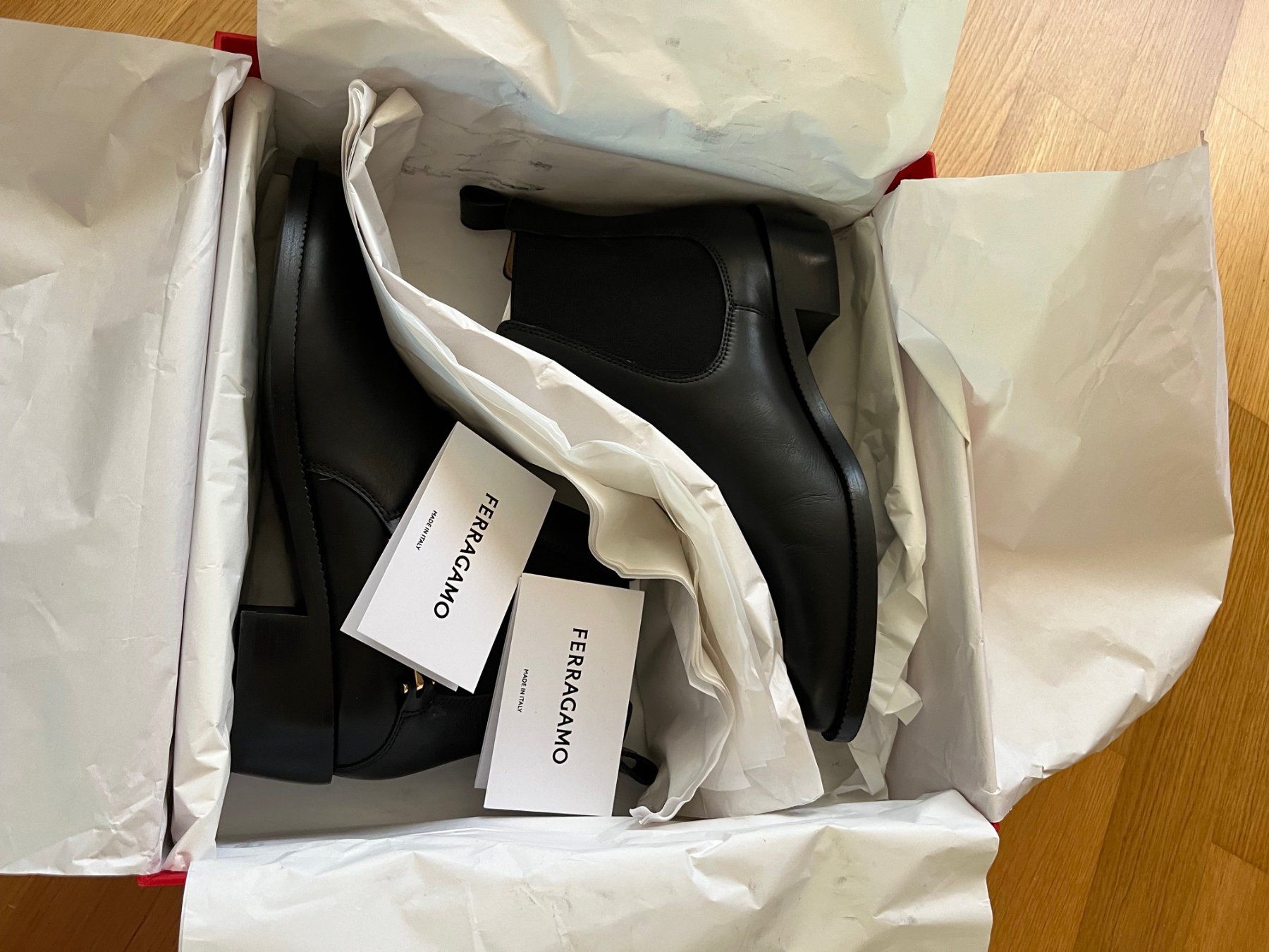 Salvatore Ferragamo Scarpe da donna: SALVATORE FERRAGAMO Stiefeletten 38 – Usato da Luzern venduto da Aleoschli 6