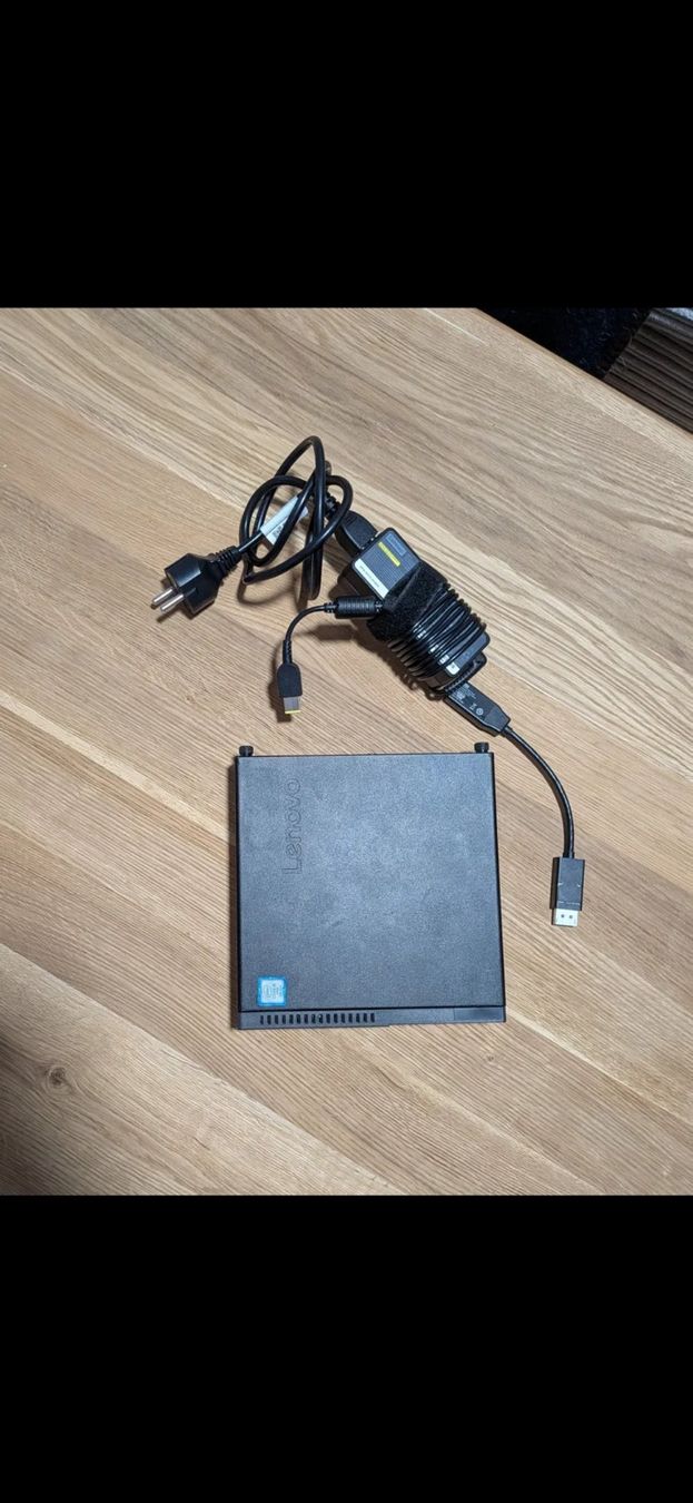 Lenovo PCs: Thinkcentre Lenovo m910q tiny i5 vpro – Gebraucht aus Widnau von PlayTechTown 2