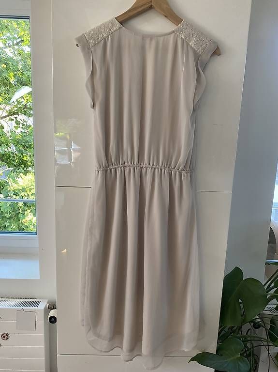 Esprit Vestiti: Neues Esprit Kleid Gr 34 – Usato da Olten venduto da jen_5nsj 2