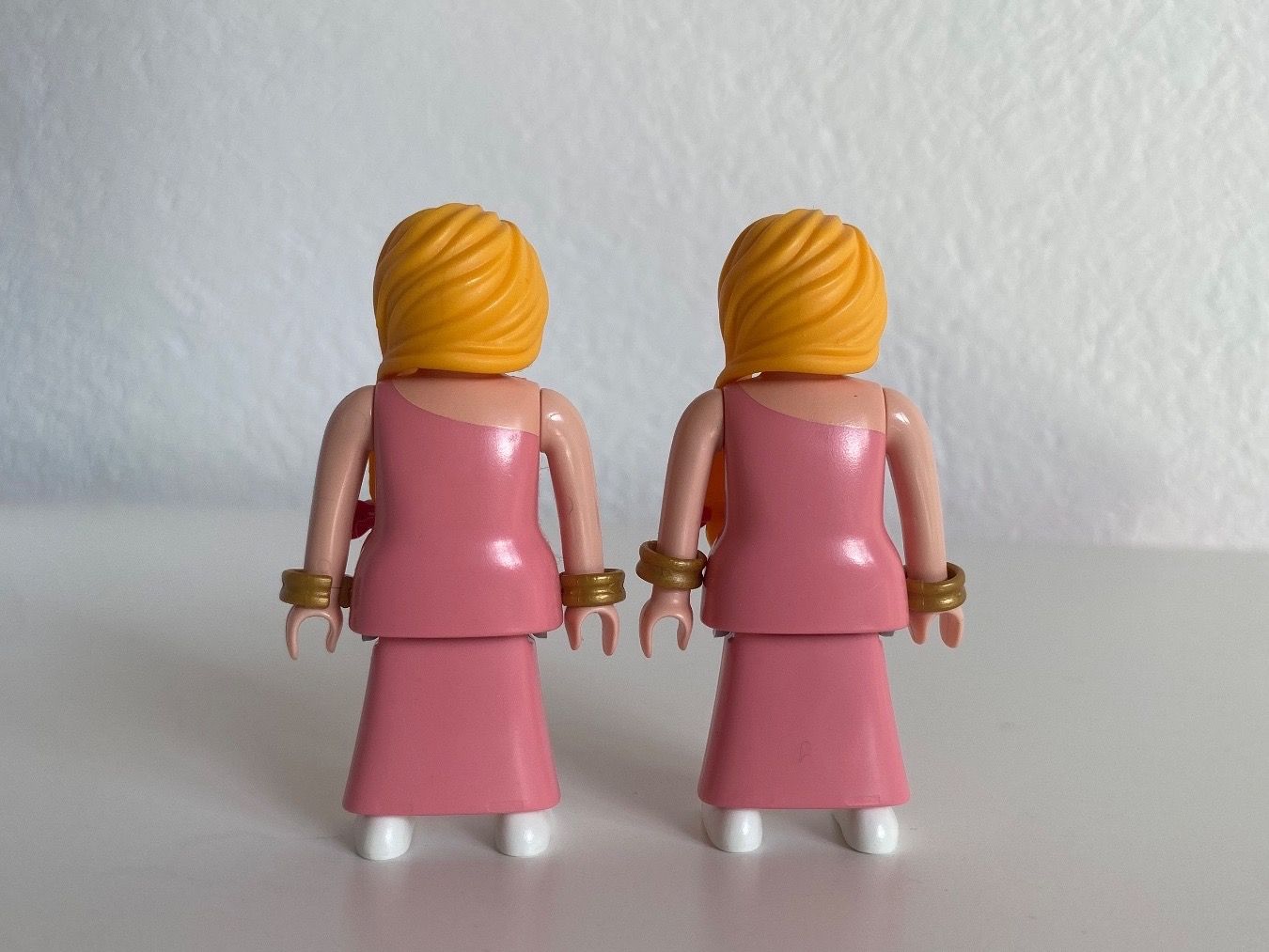 Playmobil Spielzeuge: Playmobil Figuren Zwillinge – Gebraucht aus Chur von  2