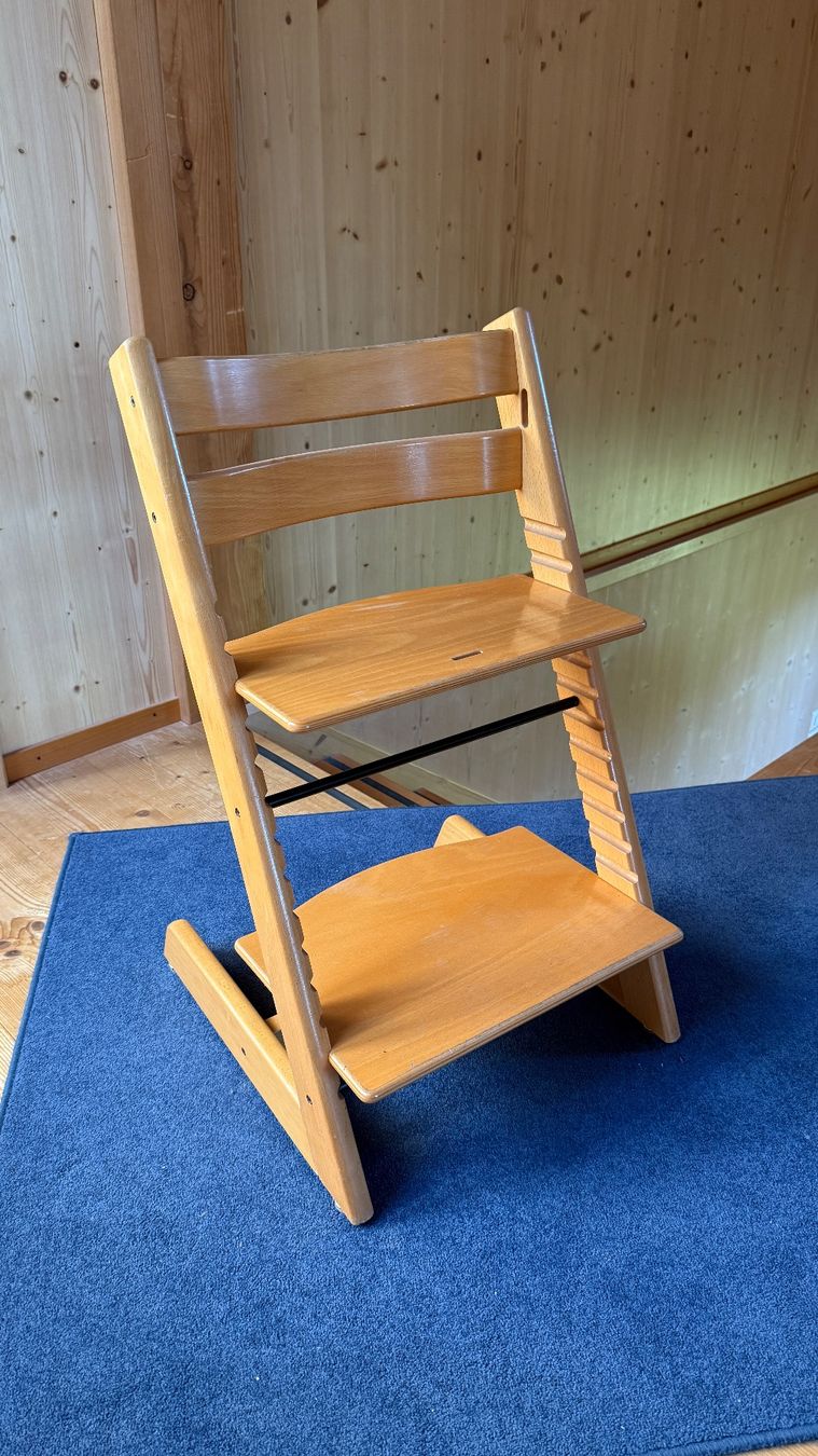 Stokke Hochstühle: Trip Trap von Stokke – Gebraucht aus Herisau von behal