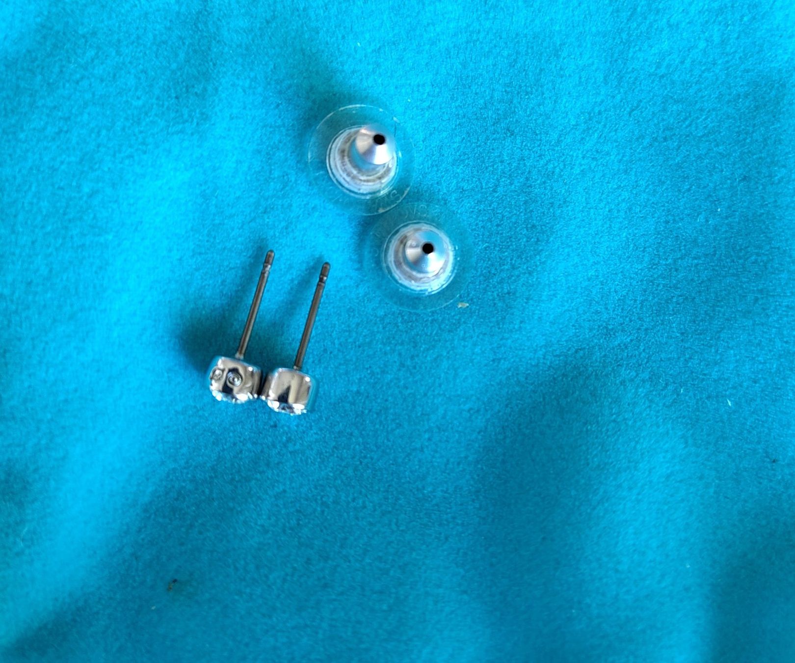 Swarovski Orecchini pendenti & Orecchini a lobo: Ohrstecker Swarovski ✨ – Usato da Meilen venduto da Romana87 1