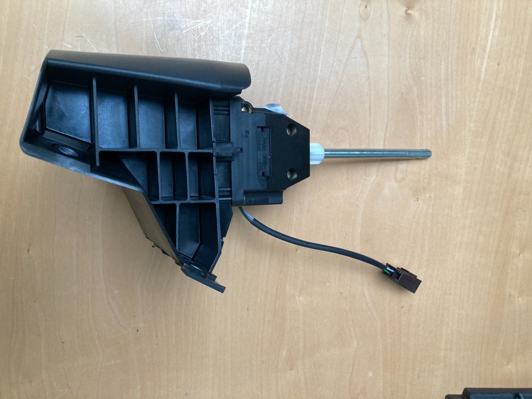 Opel Tutti pezzi di ricambio auto: Opel Vivaro / Renault Trafic Schalthebel Tecshift – Nuovo e nell'imballaggio originale da Cham venduto da WB2223 1