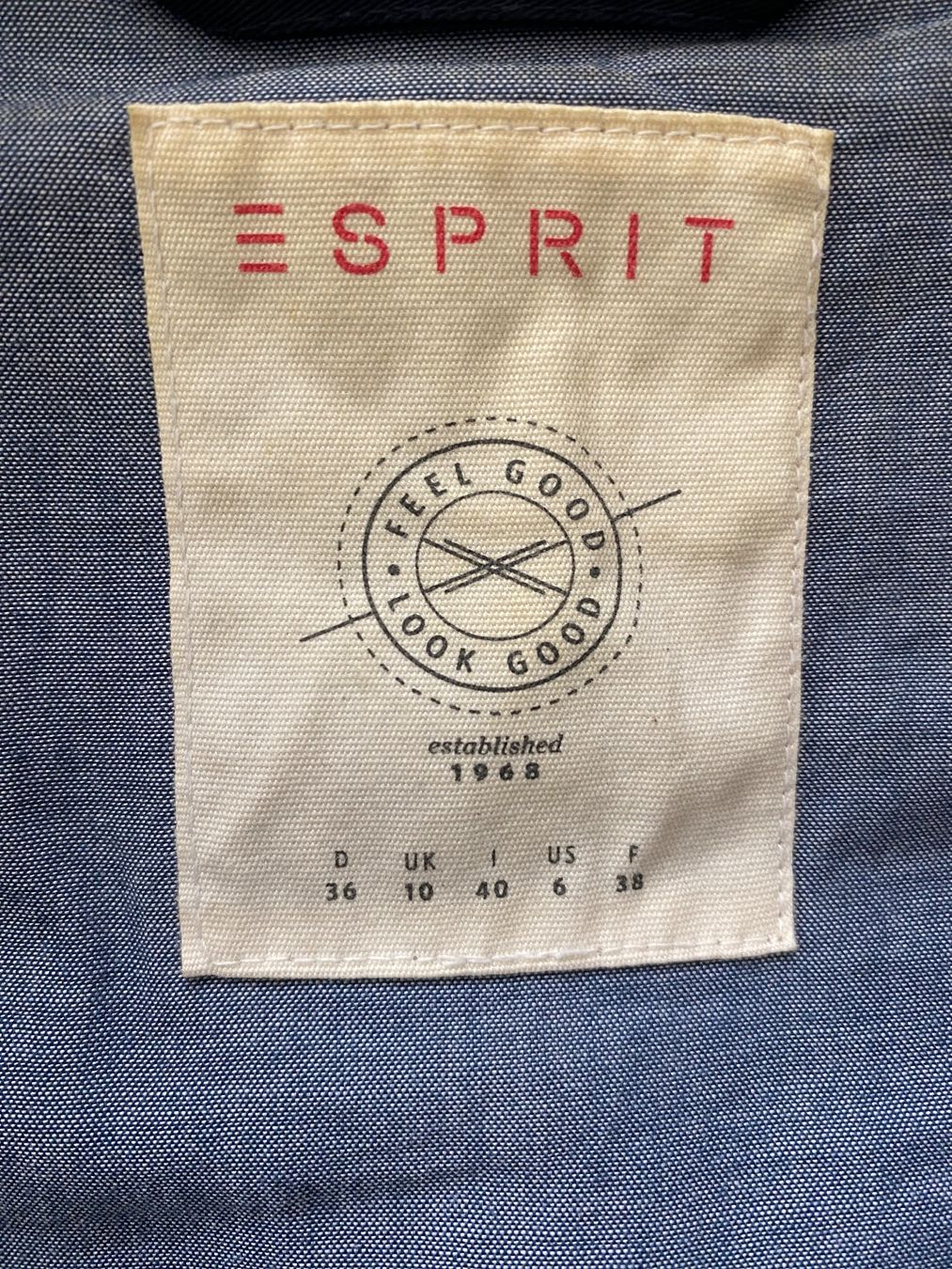 Esprit Cappotti: Trench coat ESPRIT – Usato da Winterberg venduto da cel_8vpx 1
