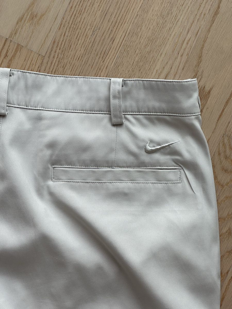 Hosen: Nike Golf Shorts – Gebraucht aus Pratteln von e.g.99 2