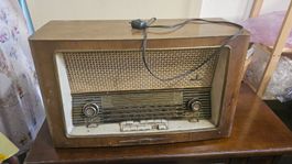Radio d'epoca Siemens (non funzionante)