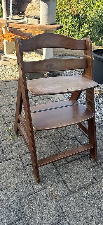 Stokke Chaises hautes: Tripp Trapp Renovationsbedürftig – D'occasion à Nussbaumen TG par Nussbaumen1