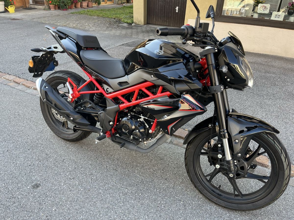 Benelli Strada: Benelli BN 125 – Usato da Cham venduto da dej4vue 1