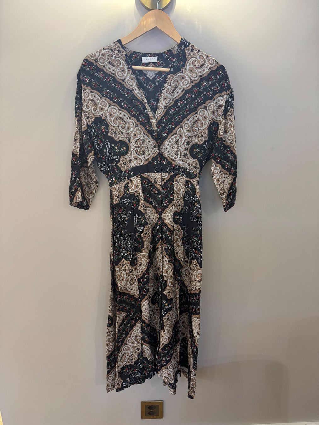 Sandro Kleider: Robe Sandro T34 – Gebraucht aus Conches von chn_hgl6 7