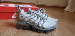 Nike Air Vapormax Plus TN Gr. 37.5 Türkis-Weiss