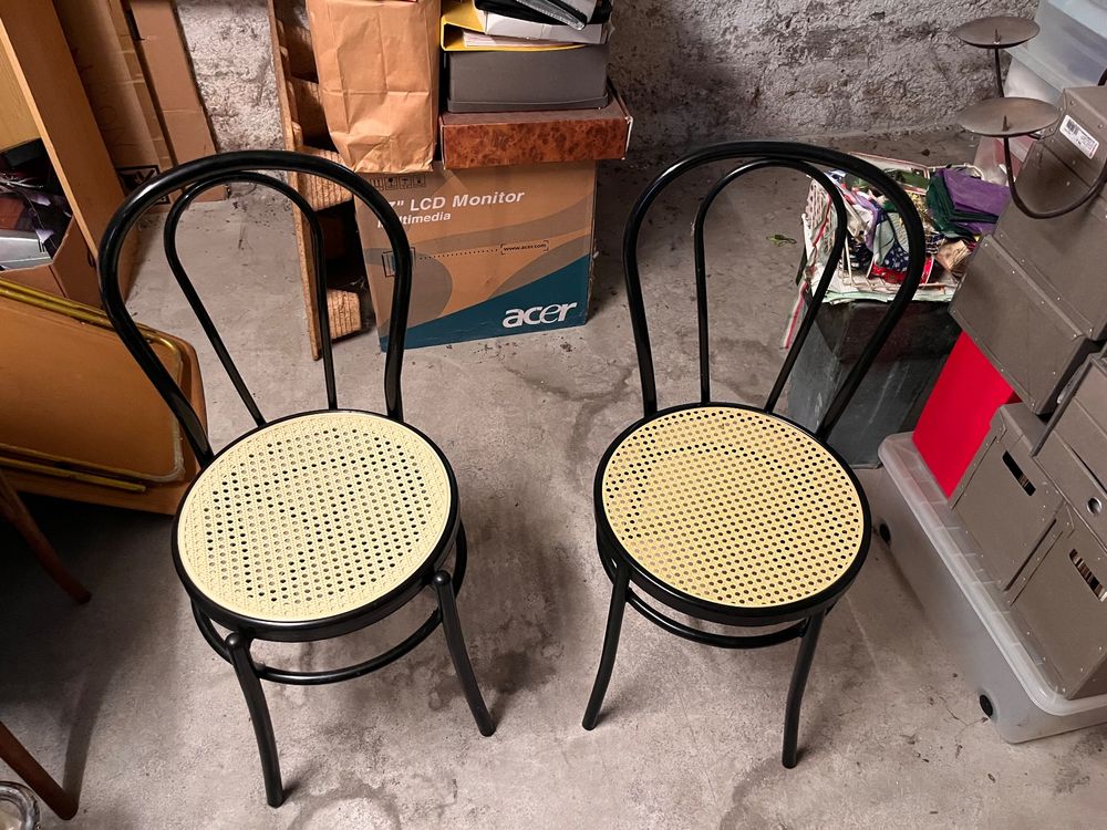 2x Flechtstühle zu verkaufen Kaufen auf Ricardo