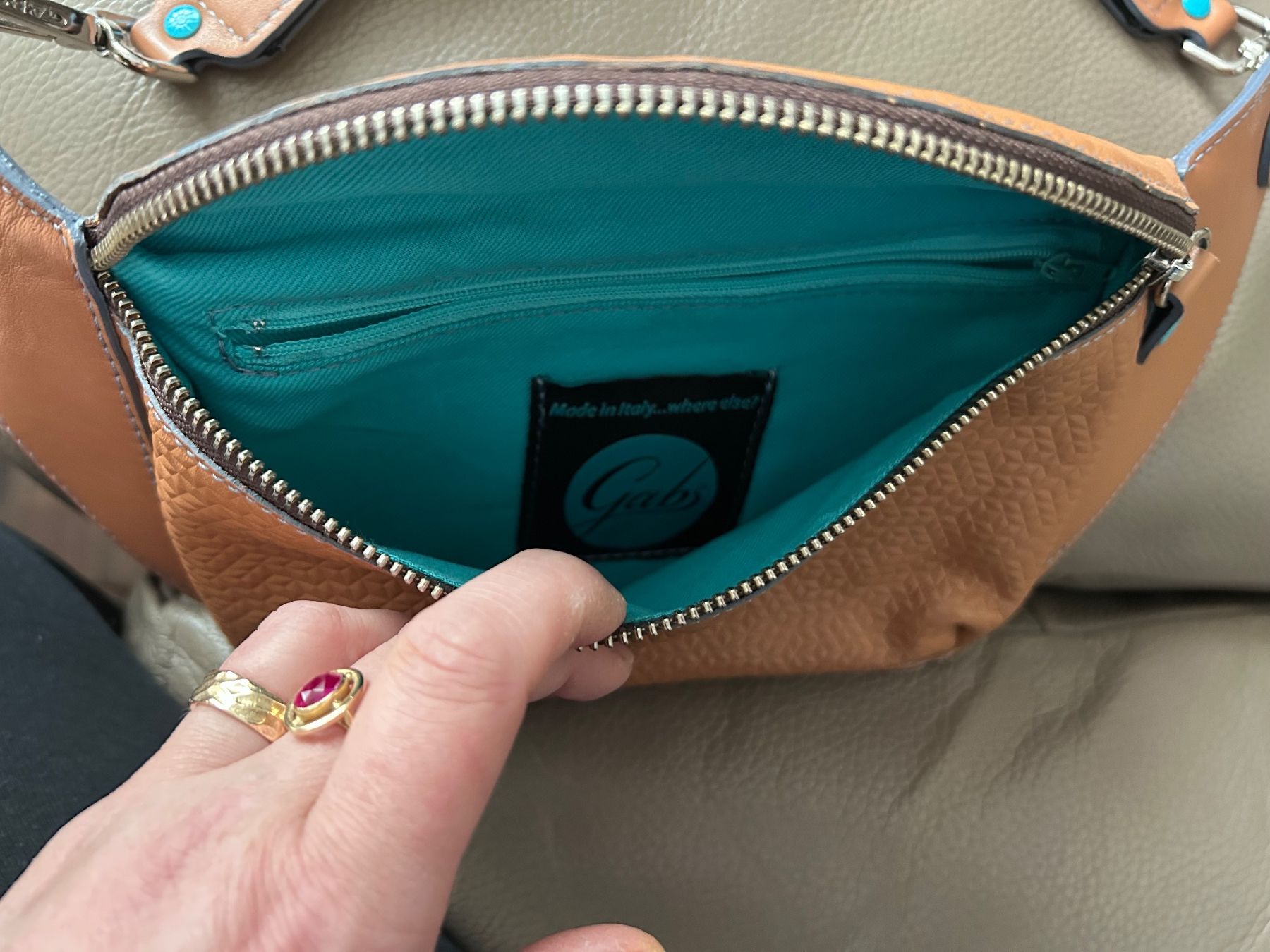 Gabs Borse: Gabs Gürteltasche in braun – Nuovo (secondo la descrizione) da Balsthal venduto da IrenZimkeit 4