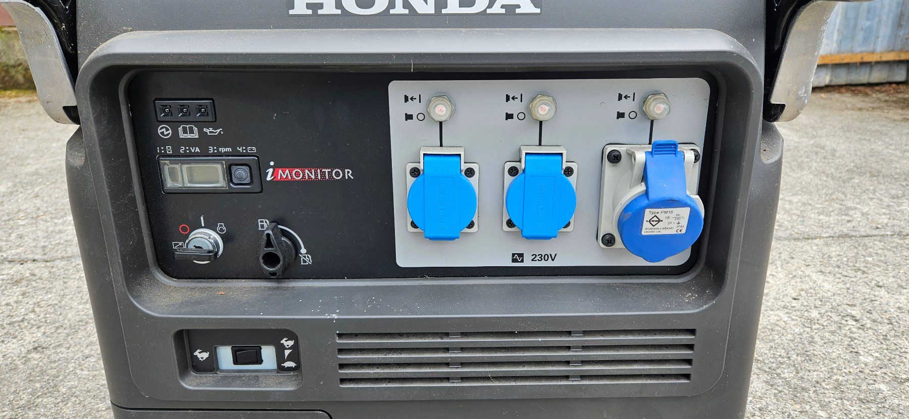Honda Générateurs de courant: HONDA Generator EU65is – D'occasion à Därligen par hdlupo 1