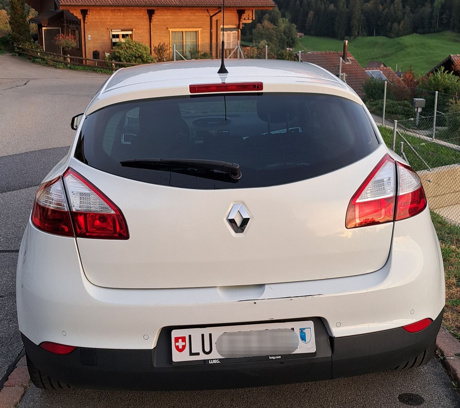 Renault Autos: Renault Megane 3 – D'occasion à Schwarzenberg LU par lab_7frs 7