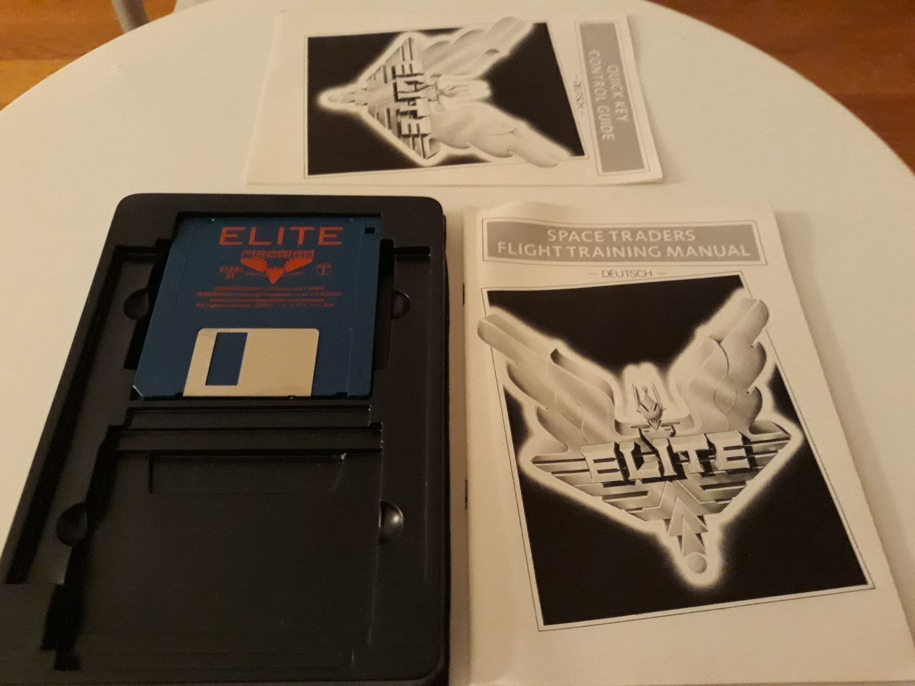 Giochi: Elite Atari ST Firebird OVP Spiel – Usato da Aarau venduto da Kaesekuchen2000 1