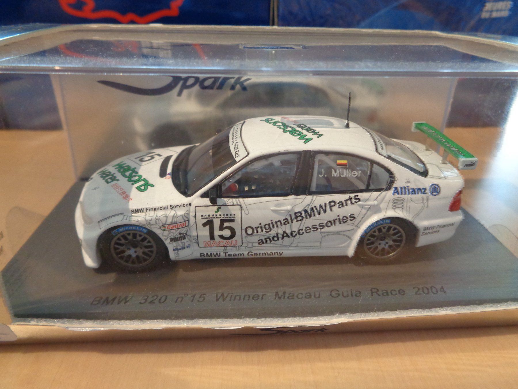 BMW Voitures modèles: Spark 1:43 Voiture de course BMW 320 – Neuf avec emballage d'origine à Reconvilier par rallycar