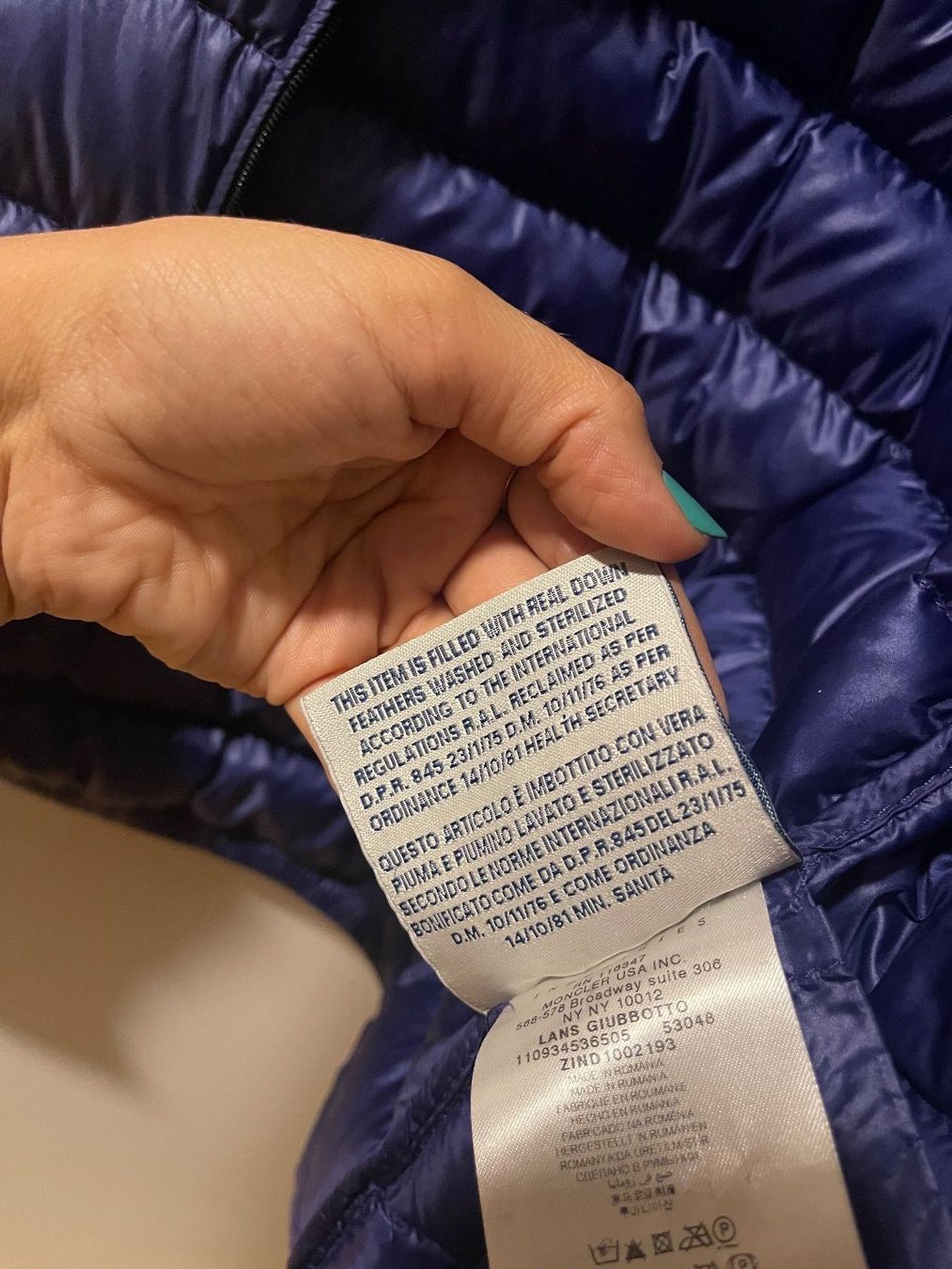 Moncler Giacche: Moncler Jacke – Usato da Reinach BL venduto da K.zh.A 4
