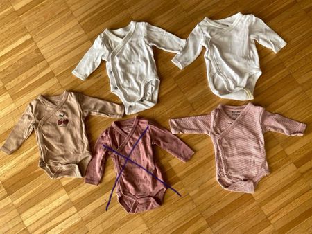 4 Baby Girl Long Sleeve Romper Bodysuit Sizes 50 - 55 sizes