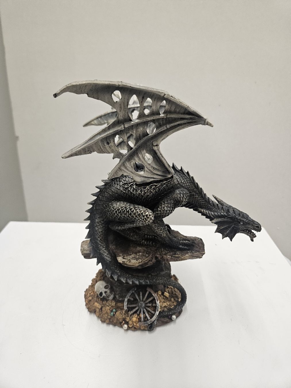 Statuette: Schatzdrachen Neu  – Nuovo e nell'imballaggio originale da Dielsdorf venduto da Kenan997 1