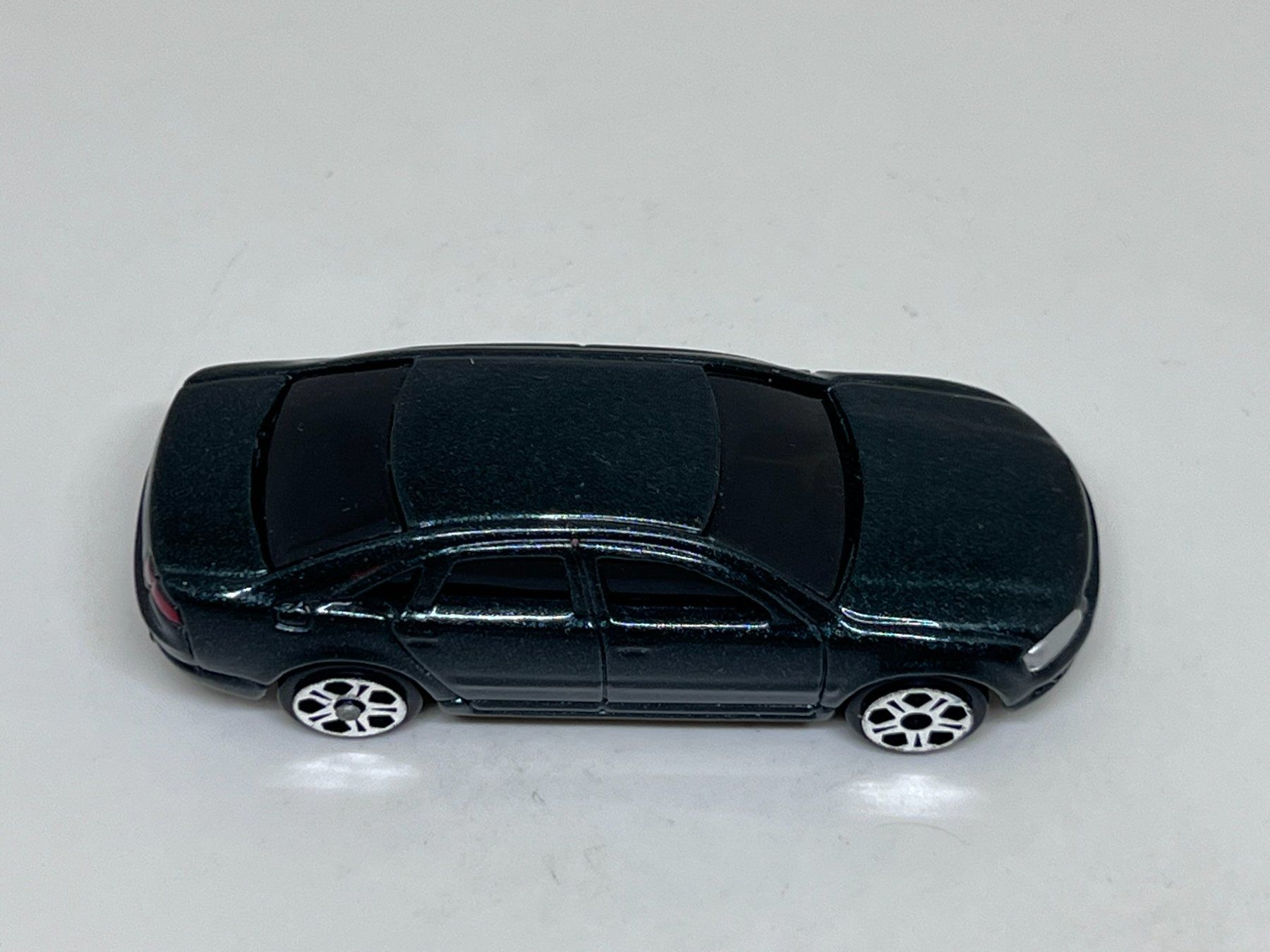 Maisto Modellini d'auto: Maisto Audi A8 #265 – Usato da Wildegg venduto da LaaBoutique 1