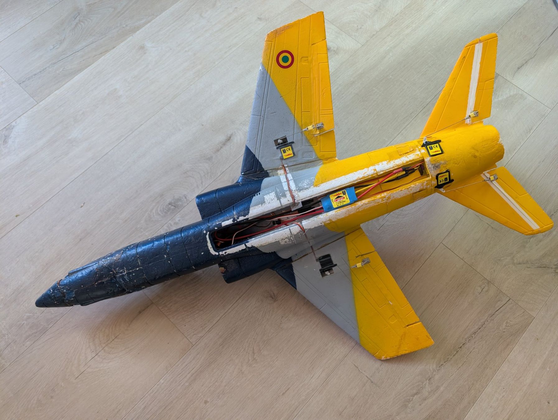 Robbe Modellismo RC: AMX Jet Robbe – Usato da Münsingen venduto da swizzbee 1