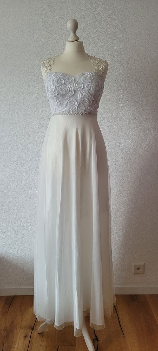 Robes: traumhaft schönes Brautkleid – D'occasion à Herisau par Yyyoga 1