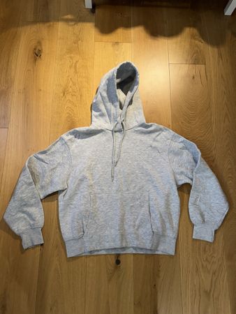 Grauer Kapuzenpullover Zara Grösse 10 gute Zustand