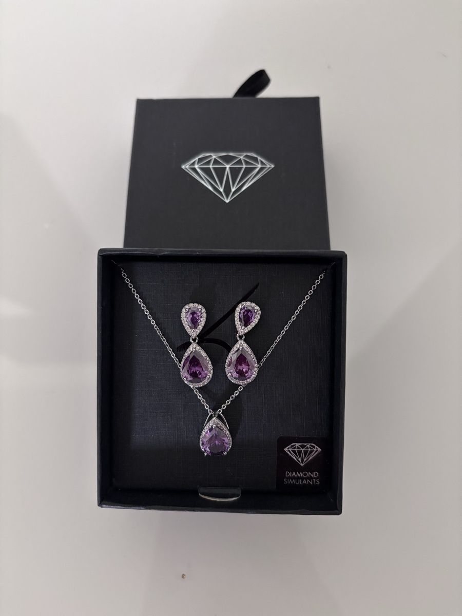 Altri gioielli: Schmuck Set – Nuovo e nell'imballaggio originale da Wetzikon ZH venduto da Deba26