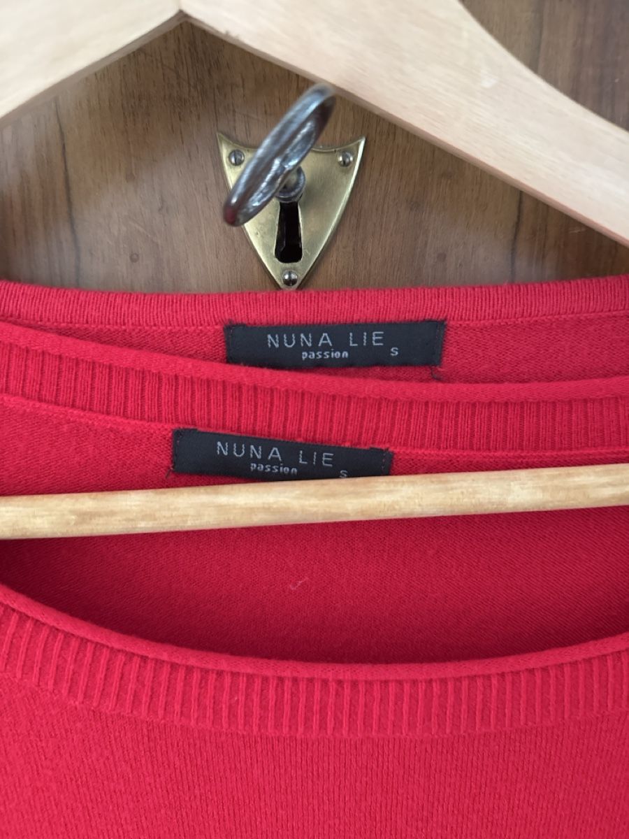 Maglioni & Felpe: Roter Strickpullover für Damen - Nuna Lie! – Usato da Eggersriet venduto da Gio_Mag_Stucki 1