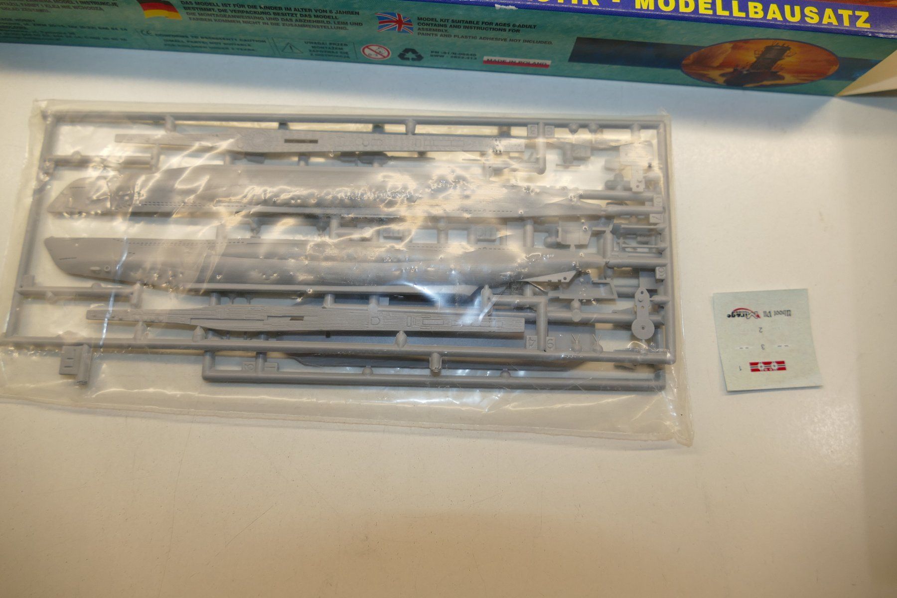 Kit di modellismo & Modellini statici: Mirage 1:400: Deutsches U-Boot U-571 – Nuovo (secondo la descrizione) da Niederhasli venduto da rail-duerst 2