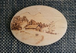 Holz Schatulle - oval - Brandmalerei